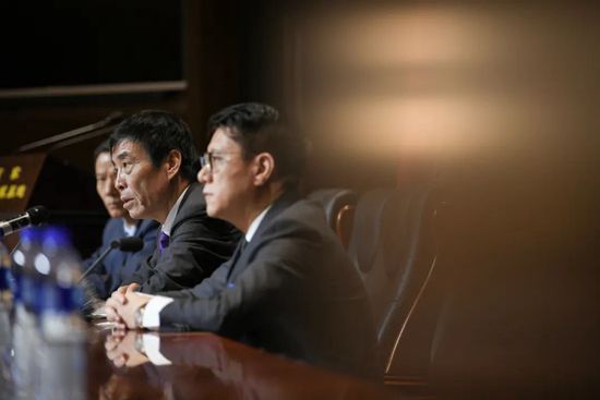 欧美亚洲黄色片